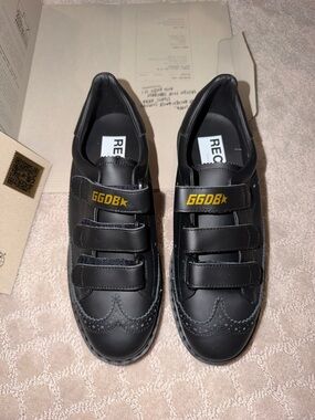 NEW Golden Goose Records Black Out Velcro Leather Sneakers Size 39 = 8.5-9